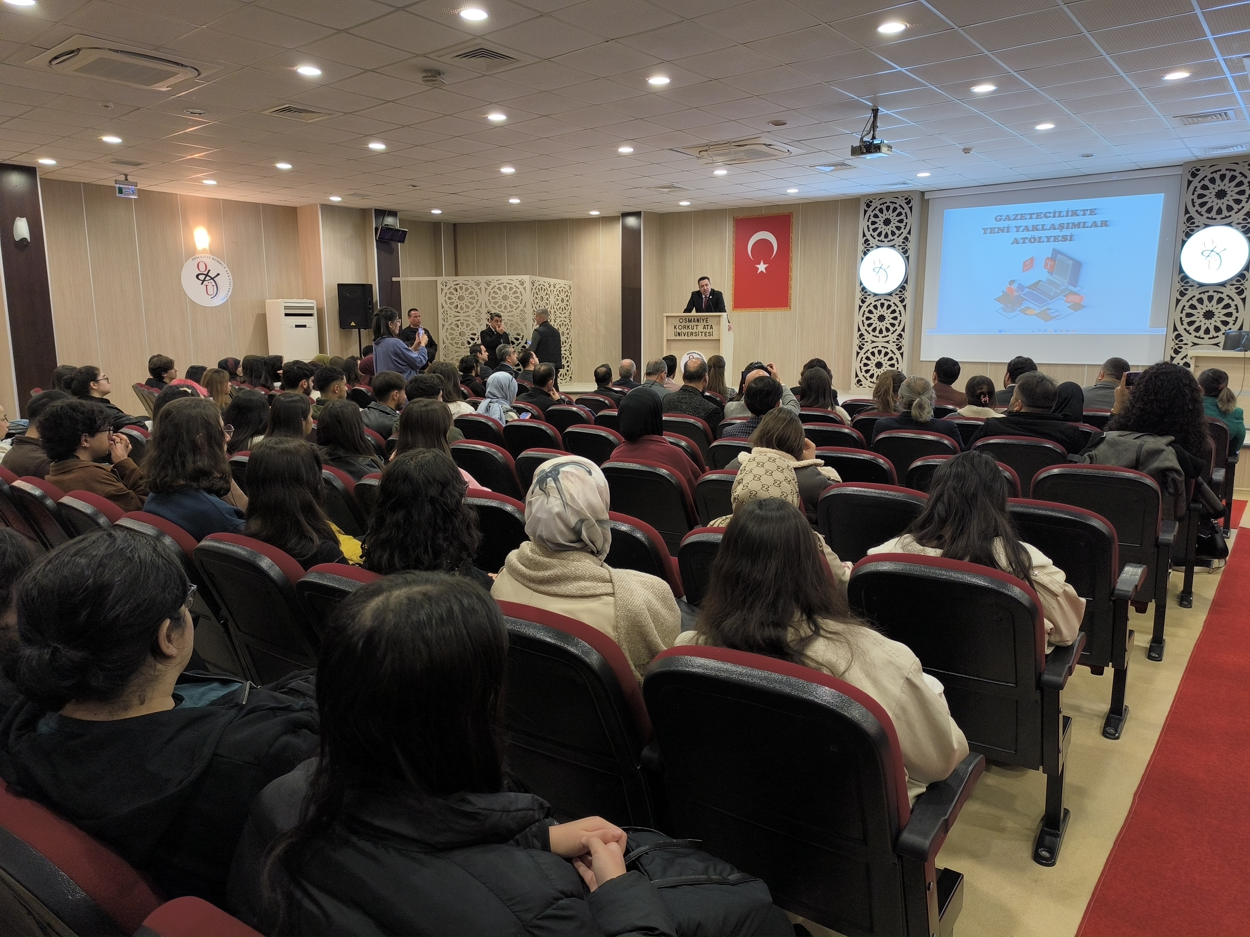 Gazetecilikte Yeni Yaklaşımlar Atölyesi” Okü’de Başladı (1)