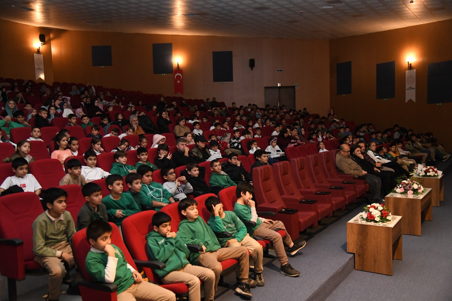 “Göldeki Fısıltı” Miniklerden Büyük Beğeni Aldı (4)