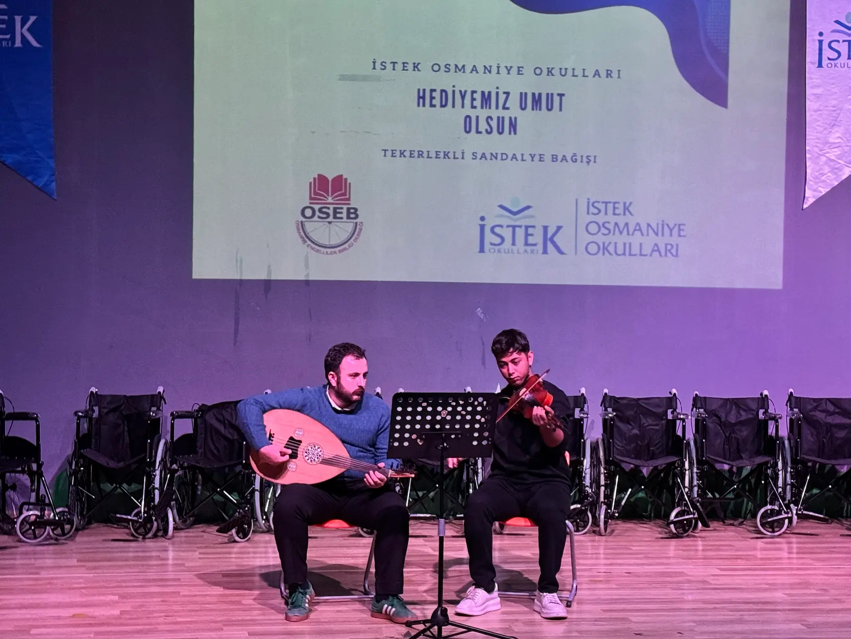 Istek Okulları Müzik