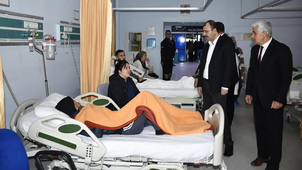 Kadirli’de Kaymakam Dolu’dan Hastalara Moral Ziyareti (3)