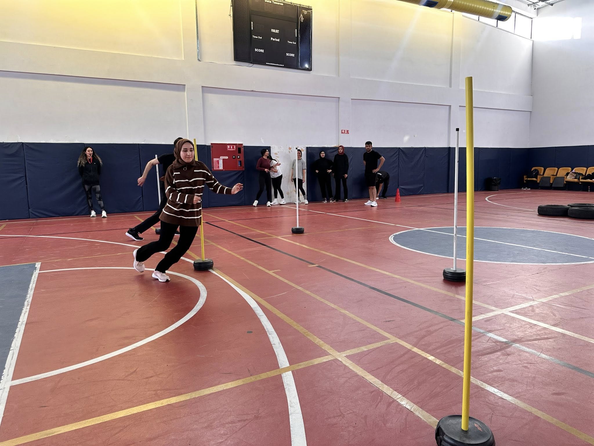 Mersin Gençlik Merkezlerinde Hazırlık Eğitimleri Devam Ediyor (1)