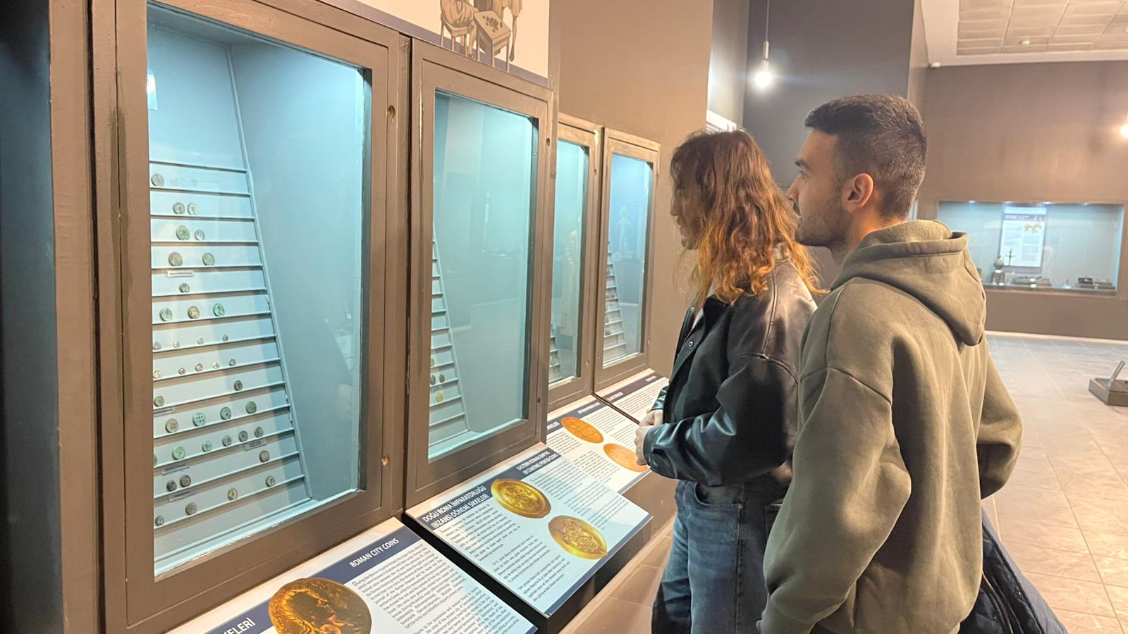 Okü Arkeoloji Öğrencilerinden Kahramanmaraş Müzesi’ne İnceleme Gezisi (5)