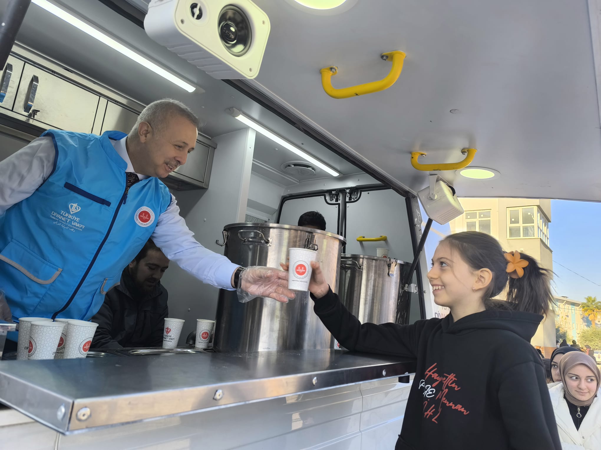 Osmaniye İl Müftülüğü Öğrencilere Sıcak Çorba Dağıttı2