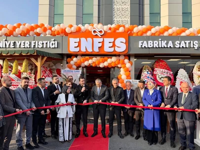 Osmaniye’de Enfes Fabrikası Satış Noktası Açıldı3