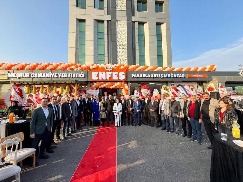 Osmaniye’de Enfes Fabrikası Satış Noktası Açıldı4