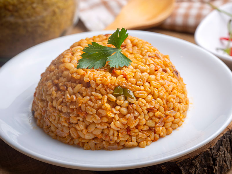 Osmaniyeliler İçin Bol Soğanlı Bulgur Pilavı Nasıl Yapılır2
