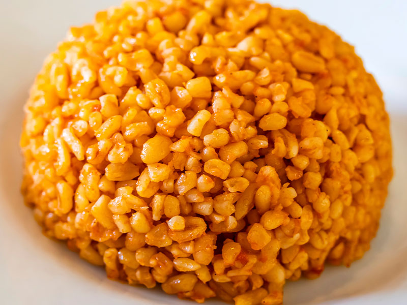 Osmaniyeliler İçin Bol Soğanlı Bulgur Pilavı Nasıl Yapılır3