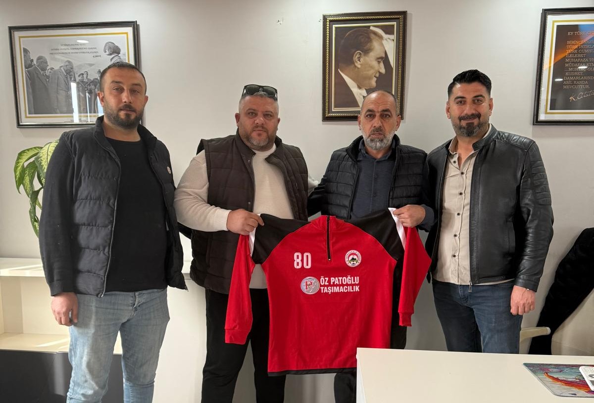 Özpatoğlu Taşımacılık’tan Toprakkale Gençler Birliğispor’a Moral Desteği (1)