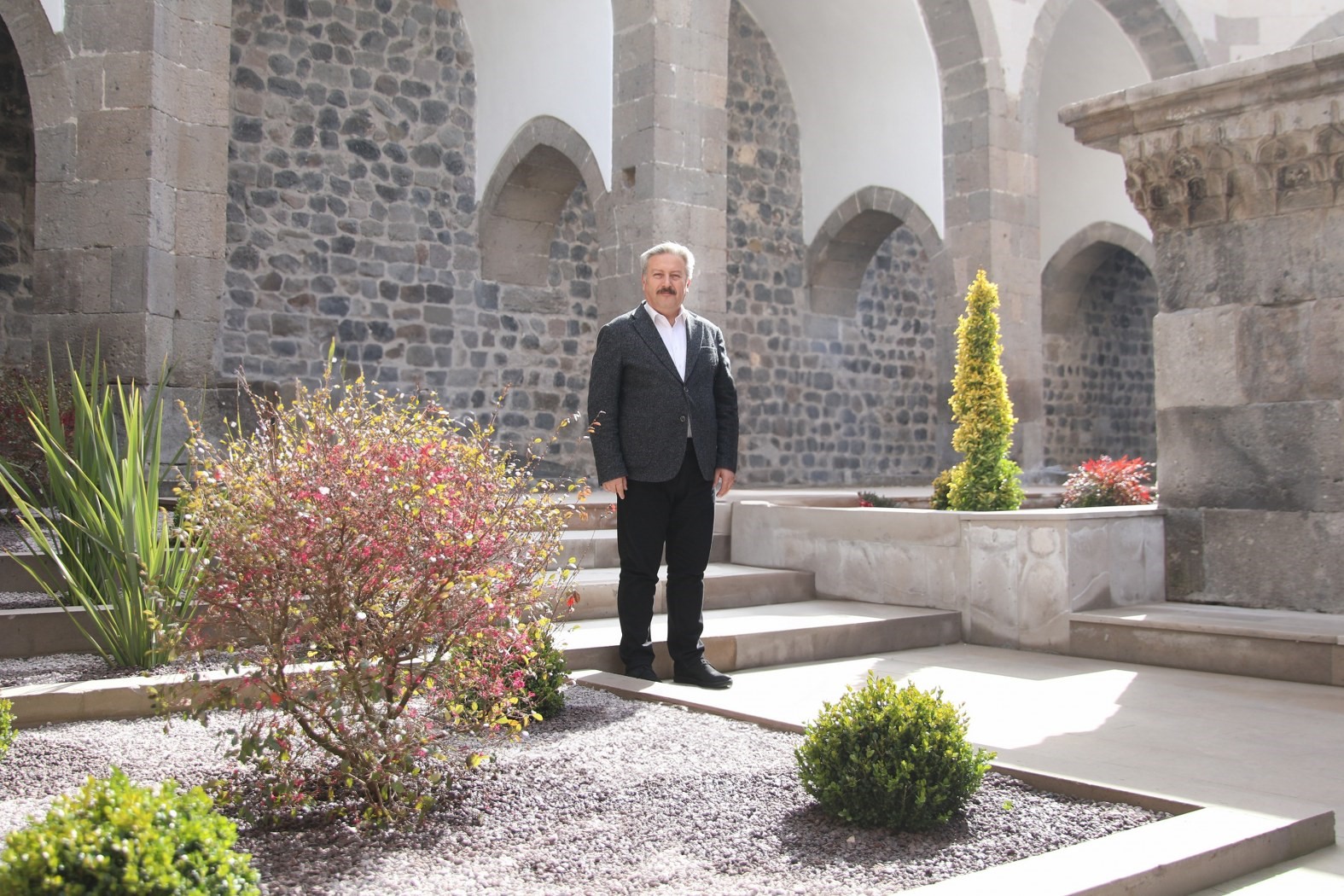 Palancıoğlu’ndan Tarihe Vefa (1)