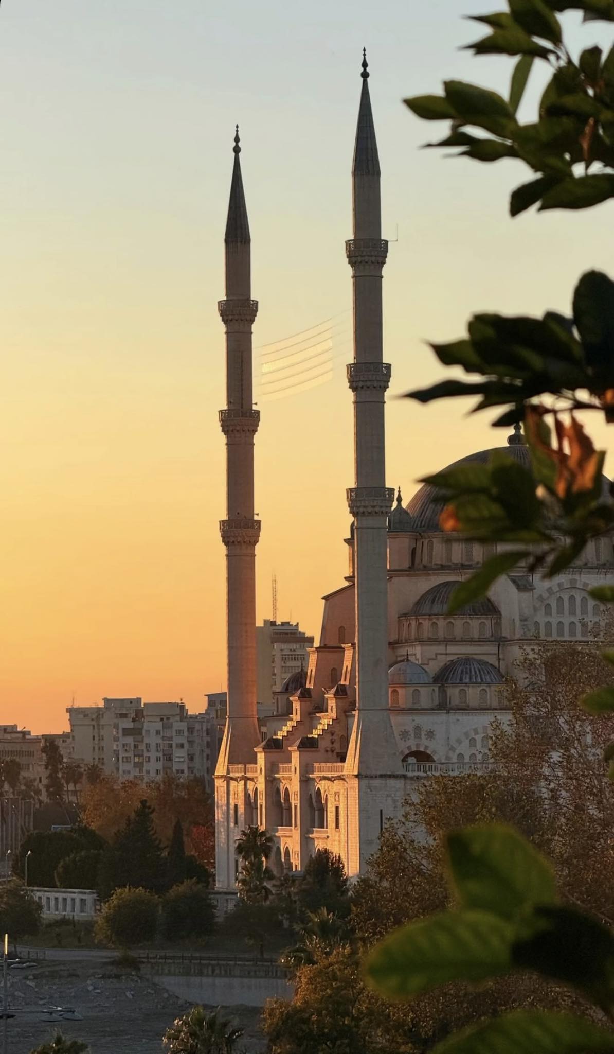 Sabancı Merkez Camii Adana’nın Simgesi Olmaya Devam Ediyor
