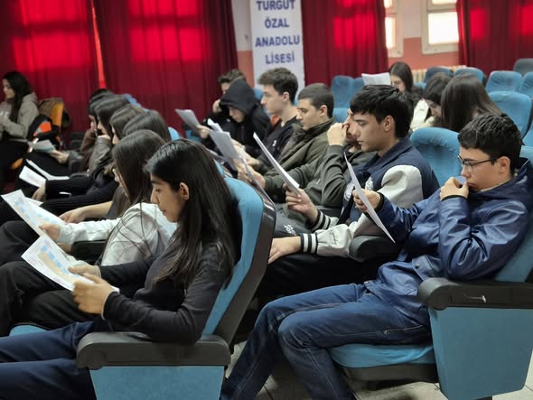 Seyhan Gençli̇k Merkezi̇ (2)