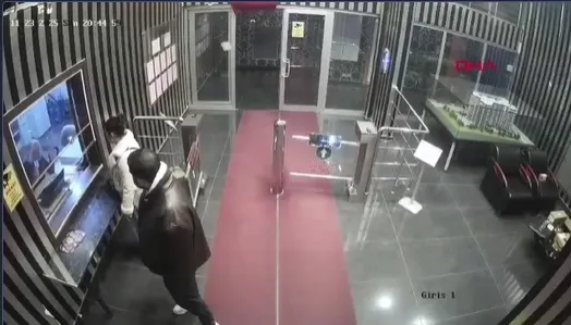 Sosyal Medyadan Tanıştığı Kadın Kabusu Yaşattı