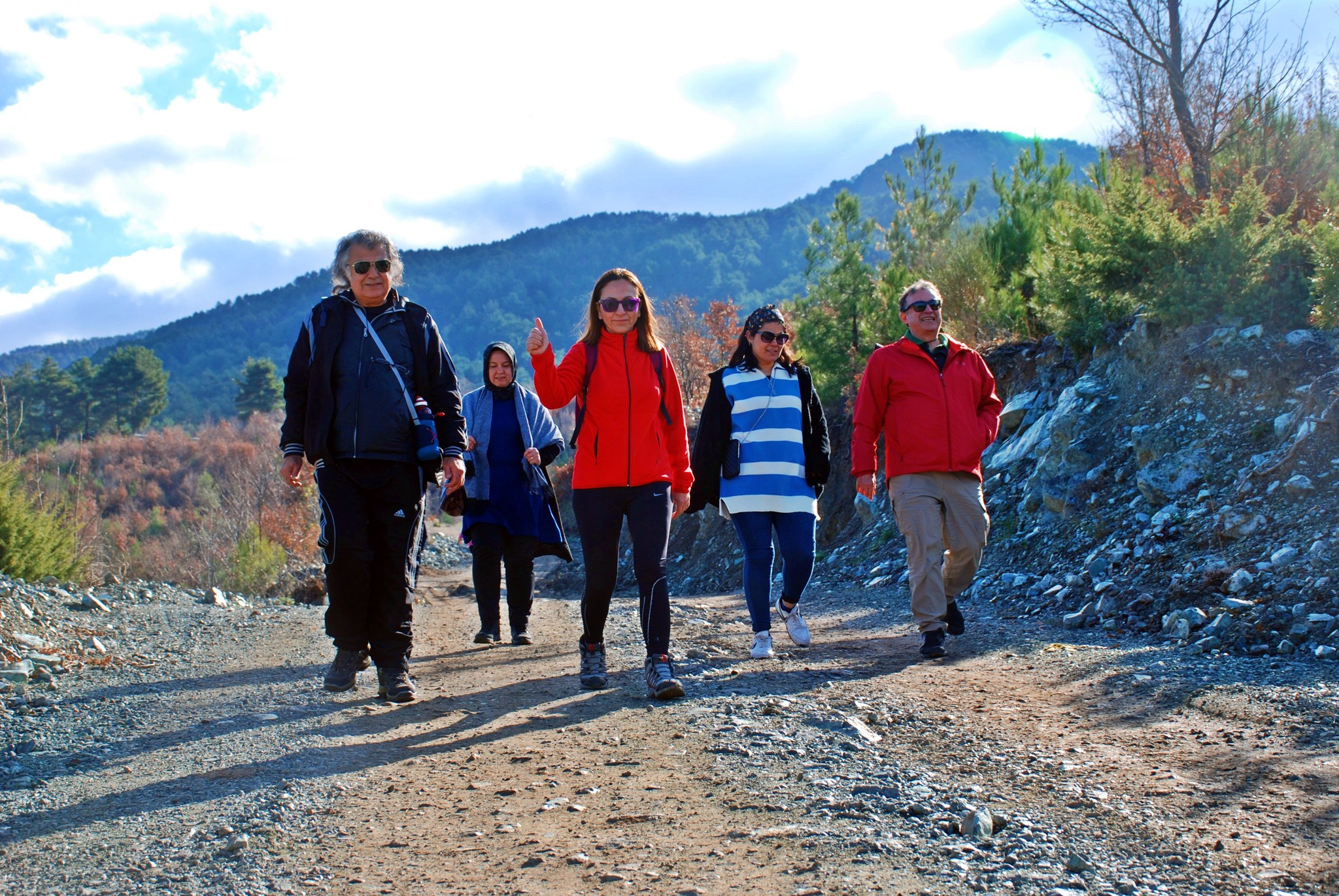 484798013 3951025948446663 2107077535286788902 N