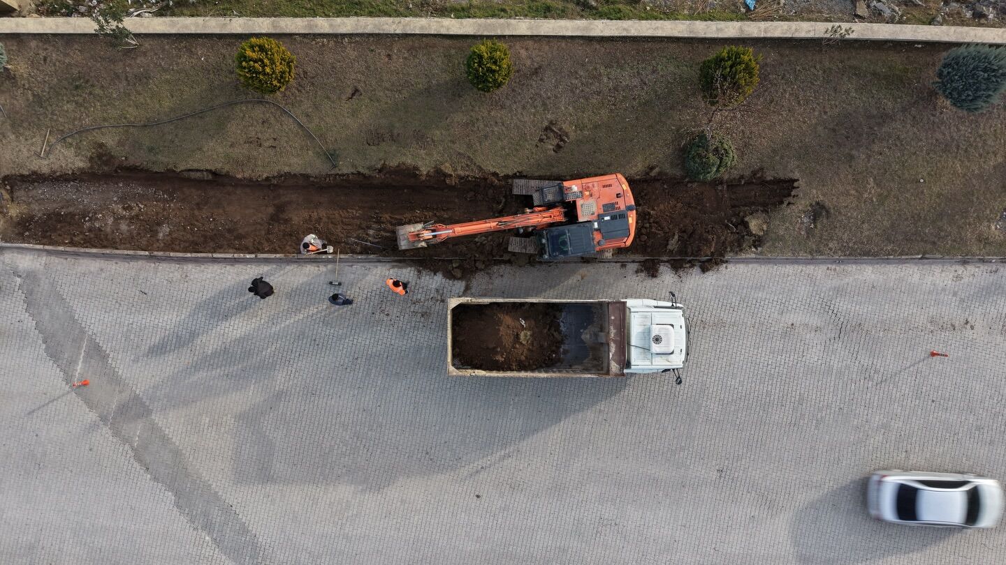 Bahçe’de Kaldırım Sorunu Çözüldü (1)