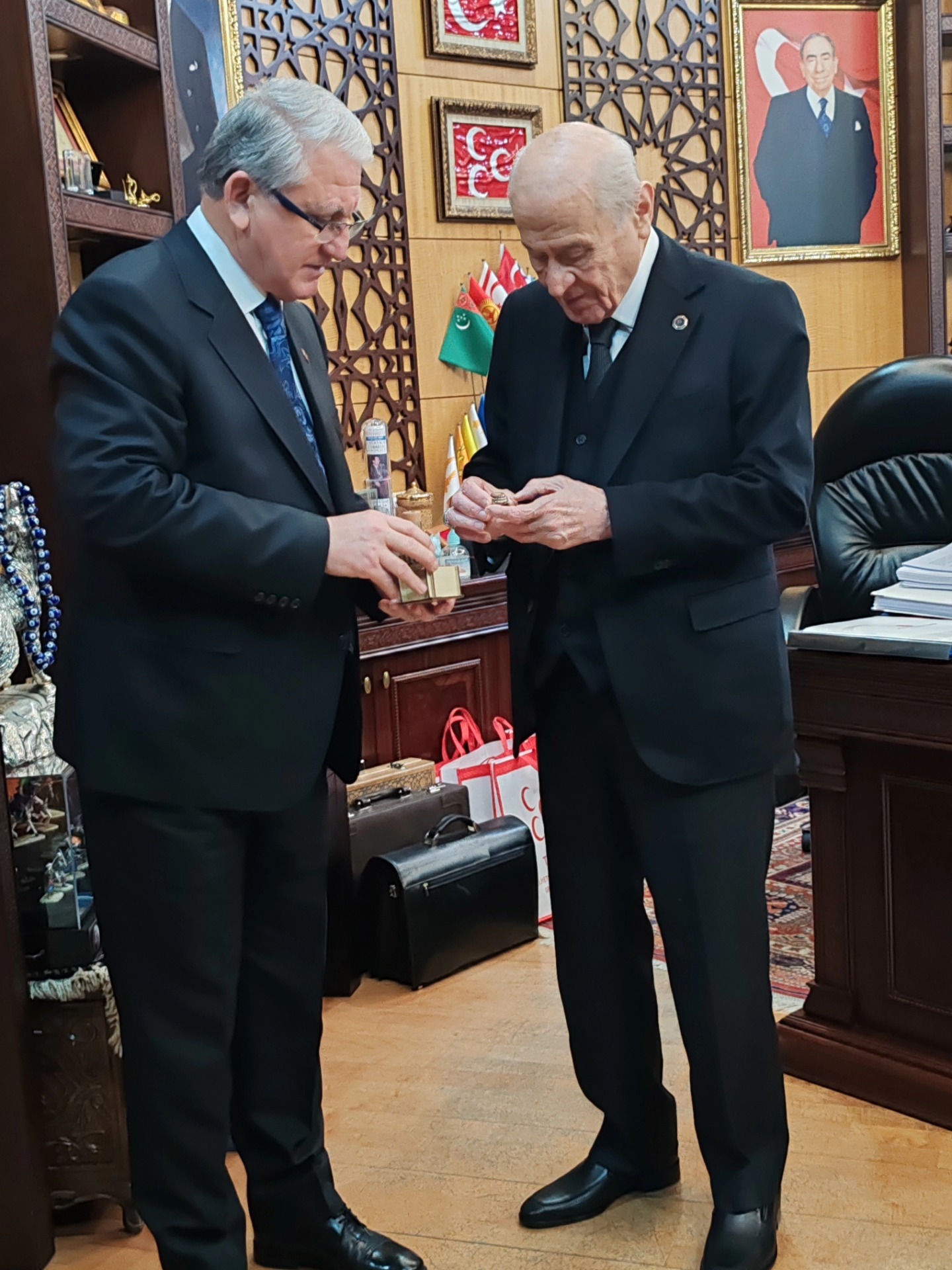 Bahçeli Osmaniye Teşkilatını Kabul Etti (2)