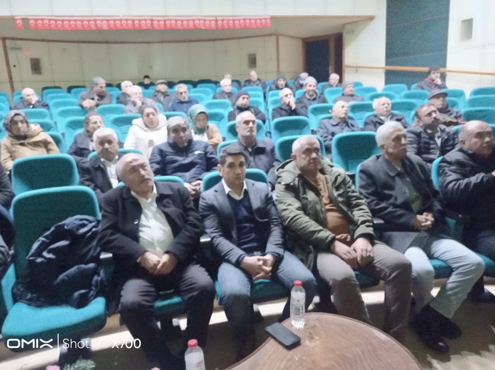 Başkan Topal Arıcılarla Sahada (1)