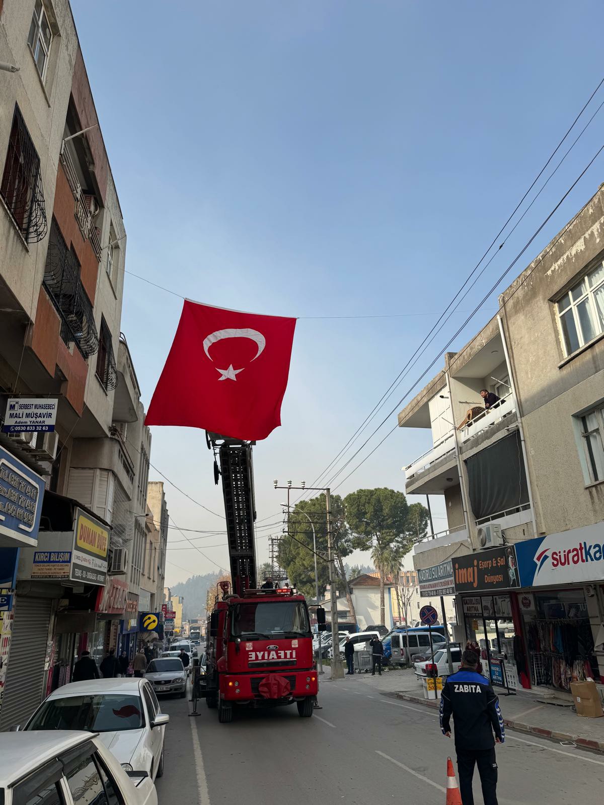 Bayrağa Saldırıya Kadirli’den Tepki (1)