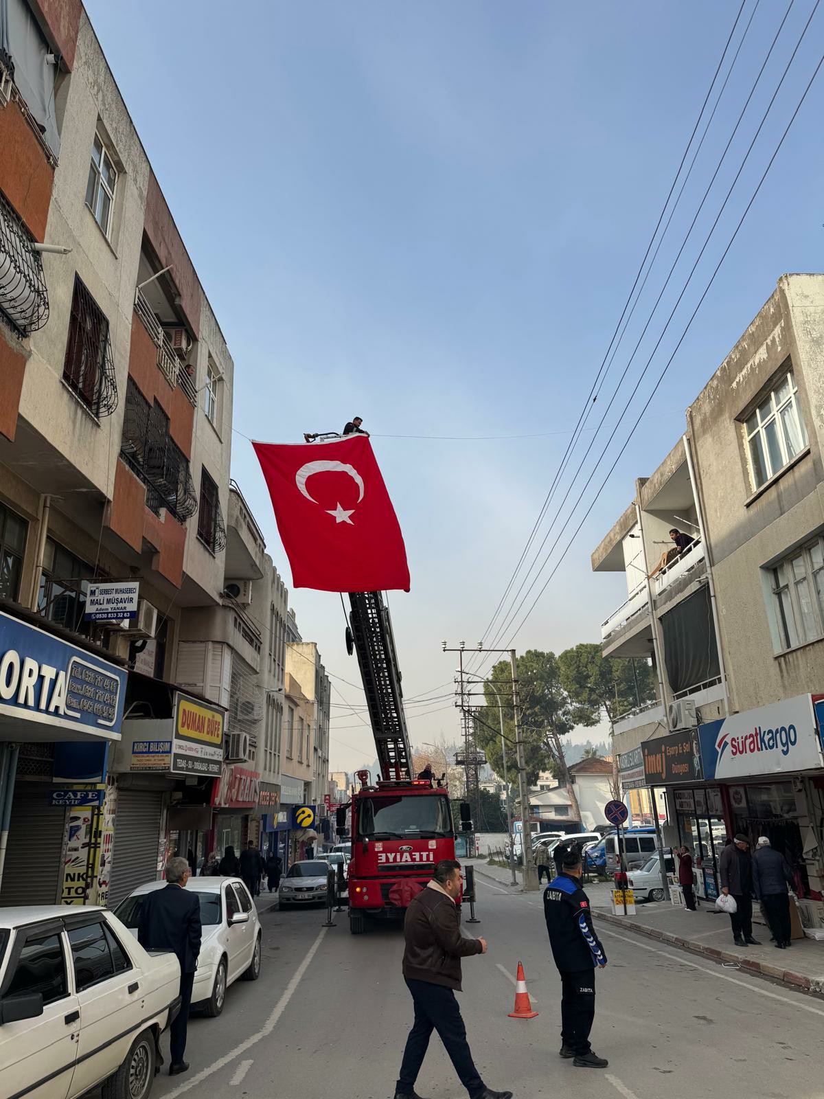 Bayrağa Saldırıya Kadirli’den Tepki (2)