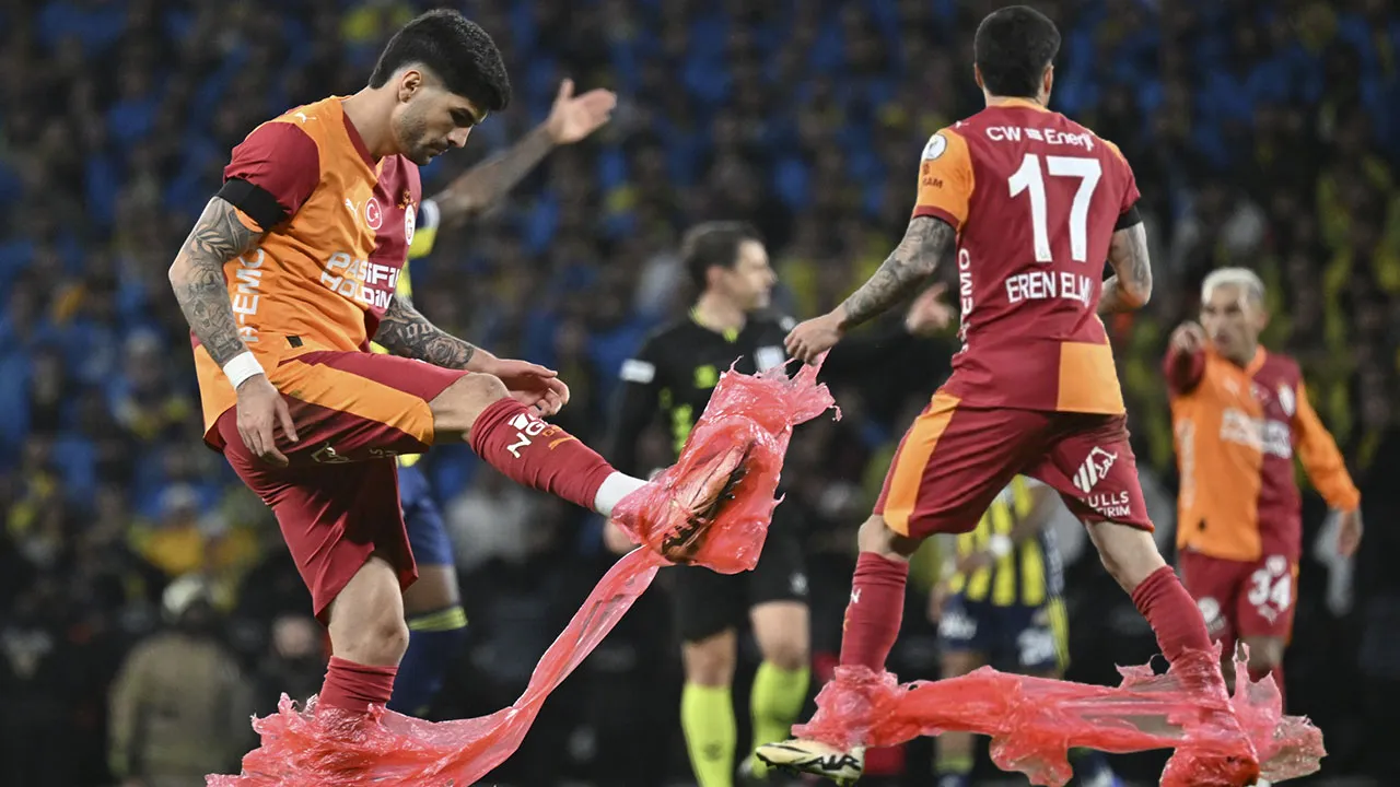 Galatasaray'da Süper Kupa Sonrası Özür Mesaisi (1)