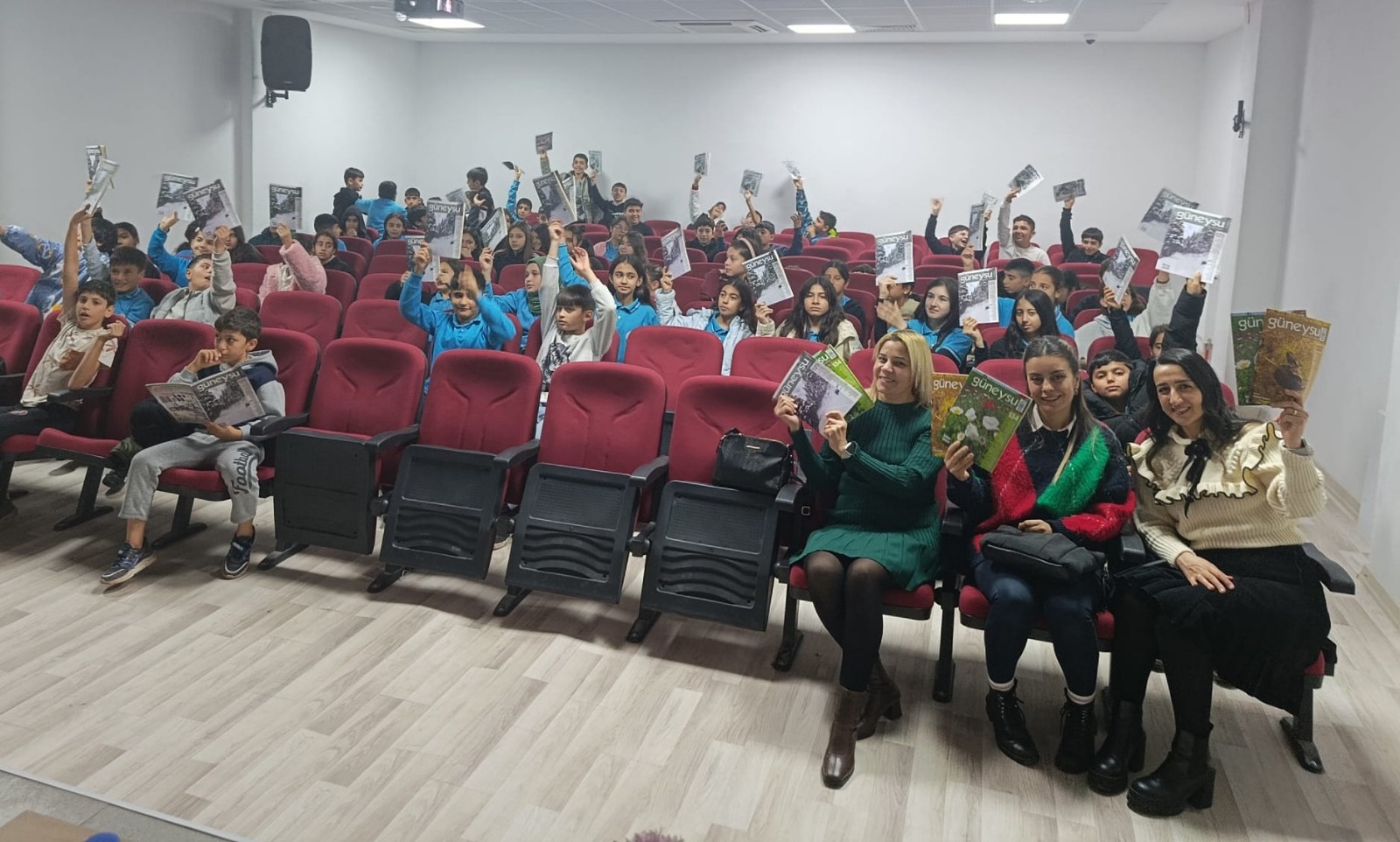 Göktürk’te Dil Şöleni Dr. Ahmet Doğru Gençlerle Buluştu (6)