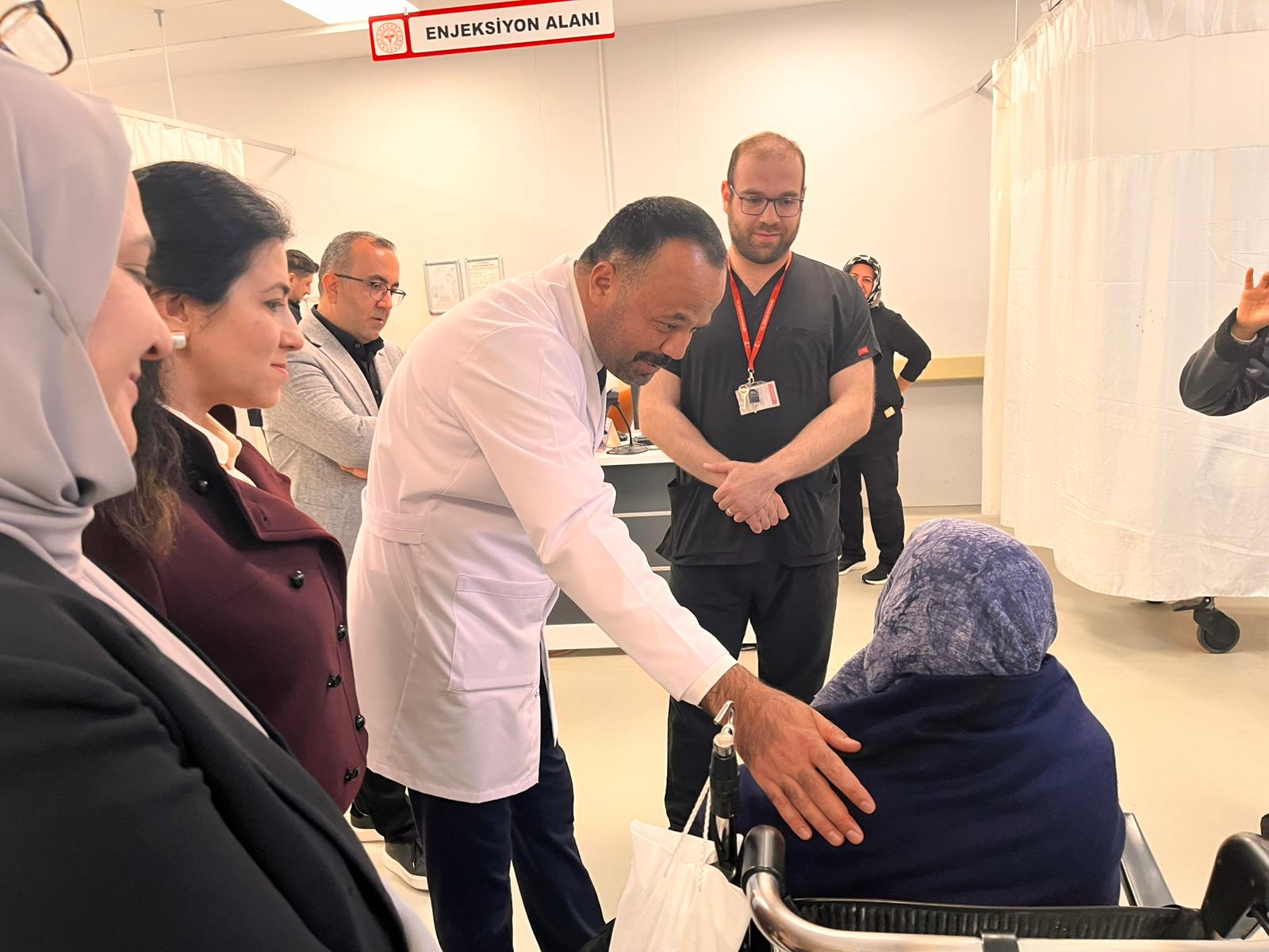 Hakkoymaz, Osmaniye Eğitim Ve Araştırma Hastanesi Başhekimi Oldu (4)