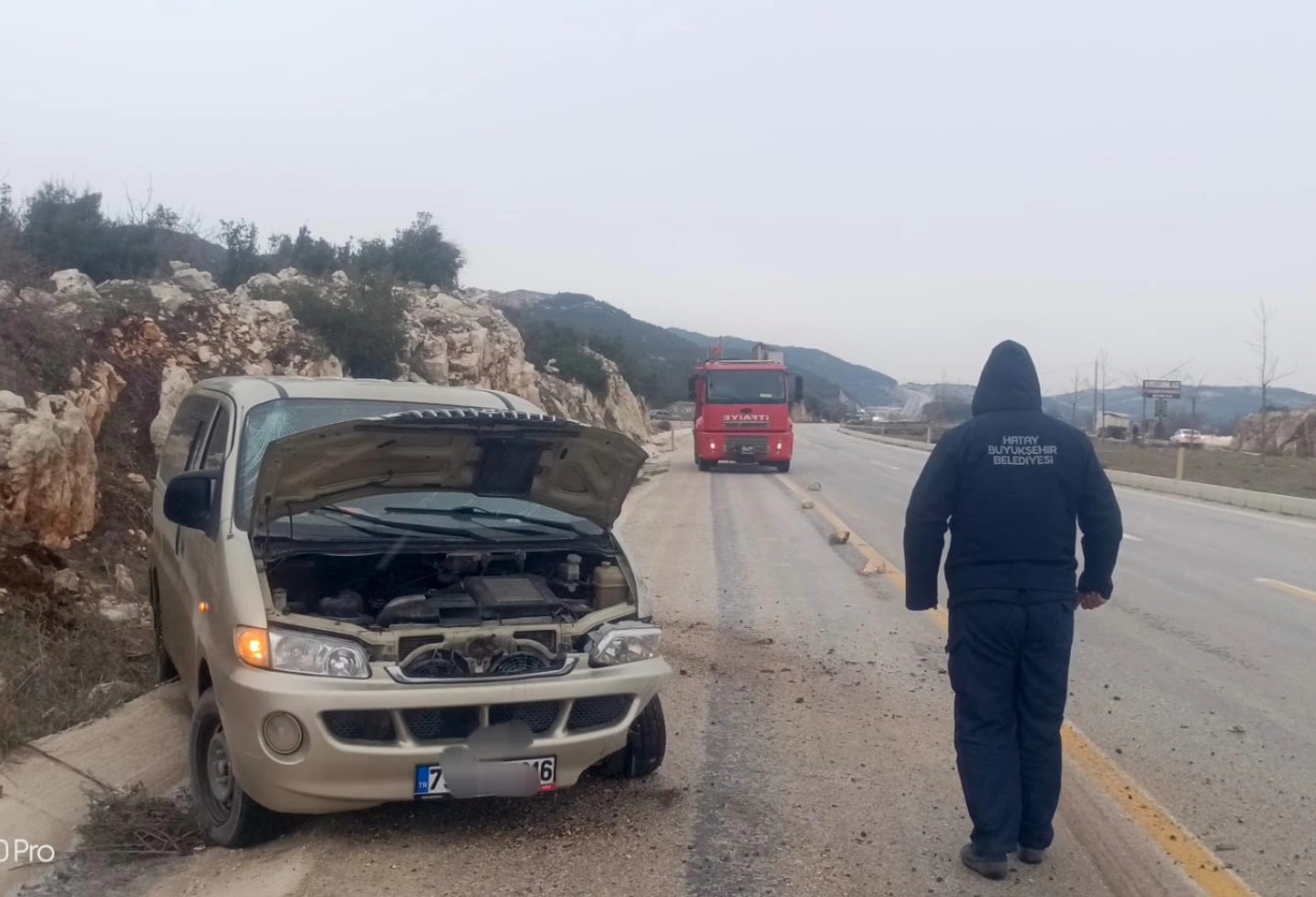 Hatay Yayladağı Antakya Yolunda İki Araç Çarpıştı5