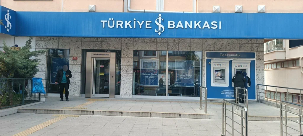 İş Bankası 1