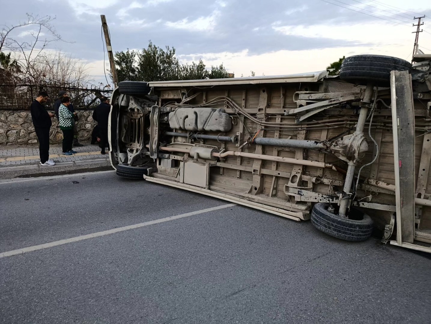 İskenderun Arsuz Yolunda Zincirleme Kaza 18 Yaralı12