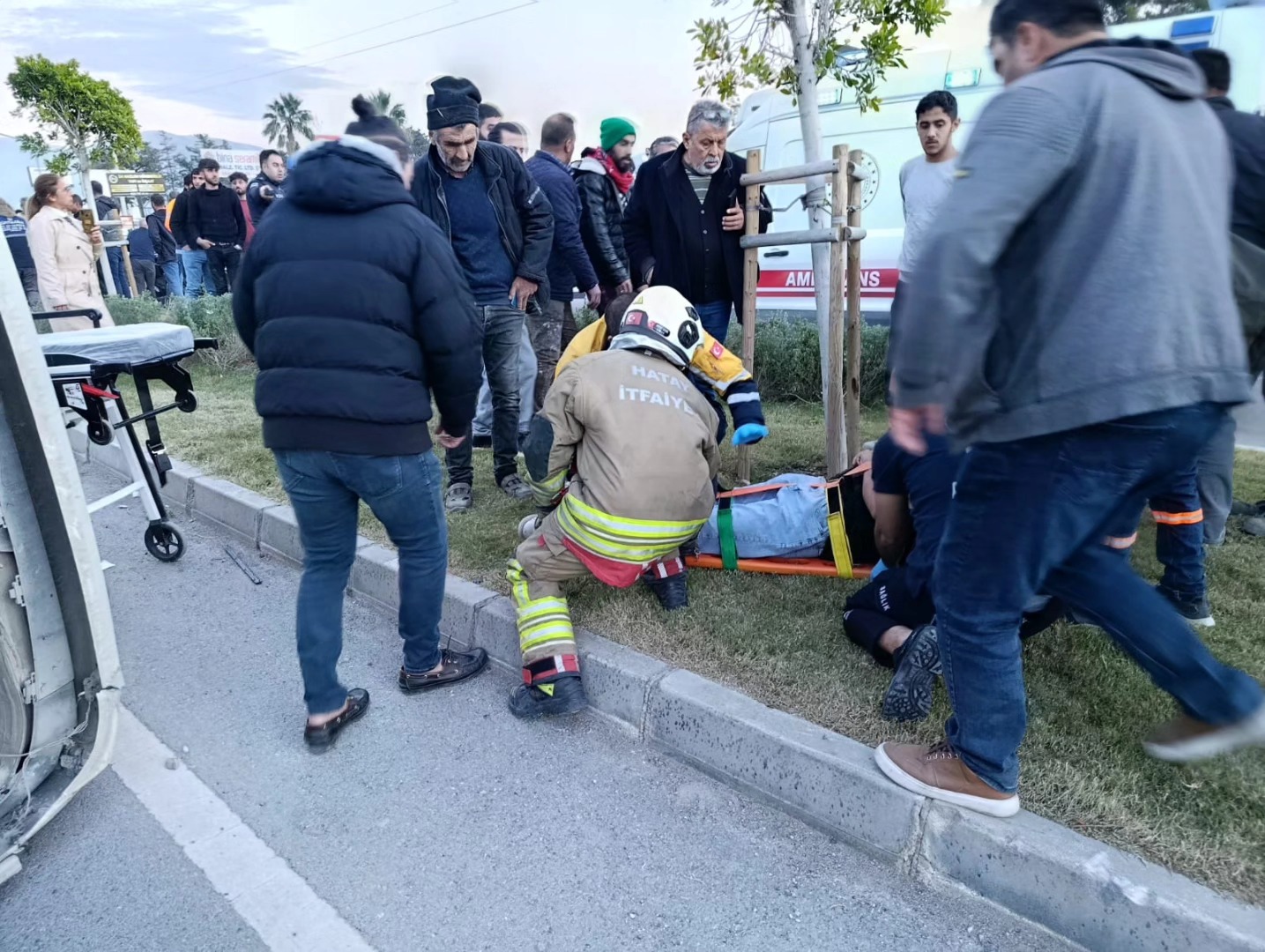 İskenderun Arsuz Yolunda Zincirleme Kaza 18 Yaralı7