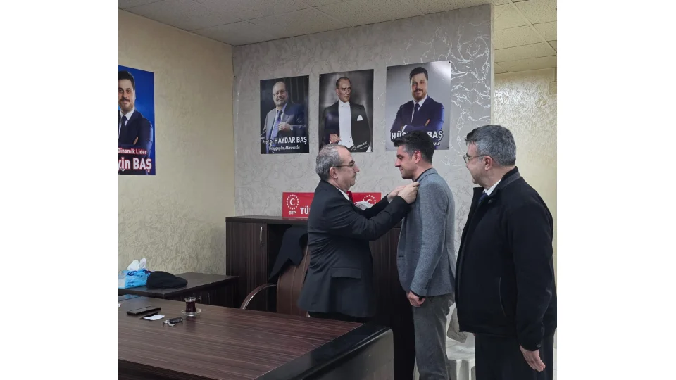 Kepekçi Siyaset Sahada Olur (1)