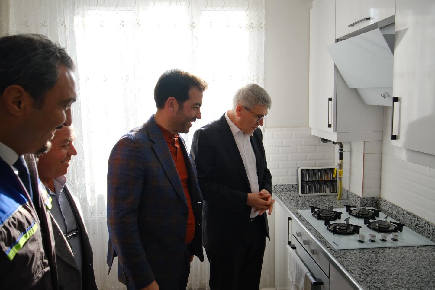 Milletvekili Gülsoy Söz Verdik, Doğalgazı Getirdik (2)