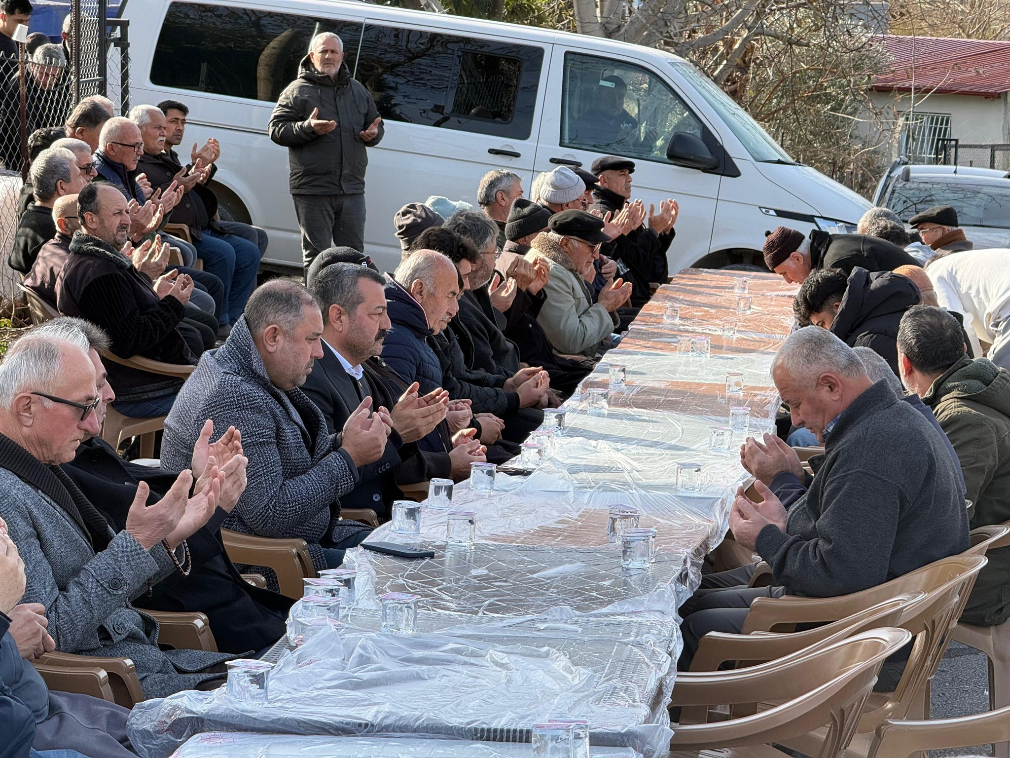 Ökkeş Aksoy Mevlid I Şerife Katılarak Dualara Eşlik Etti2