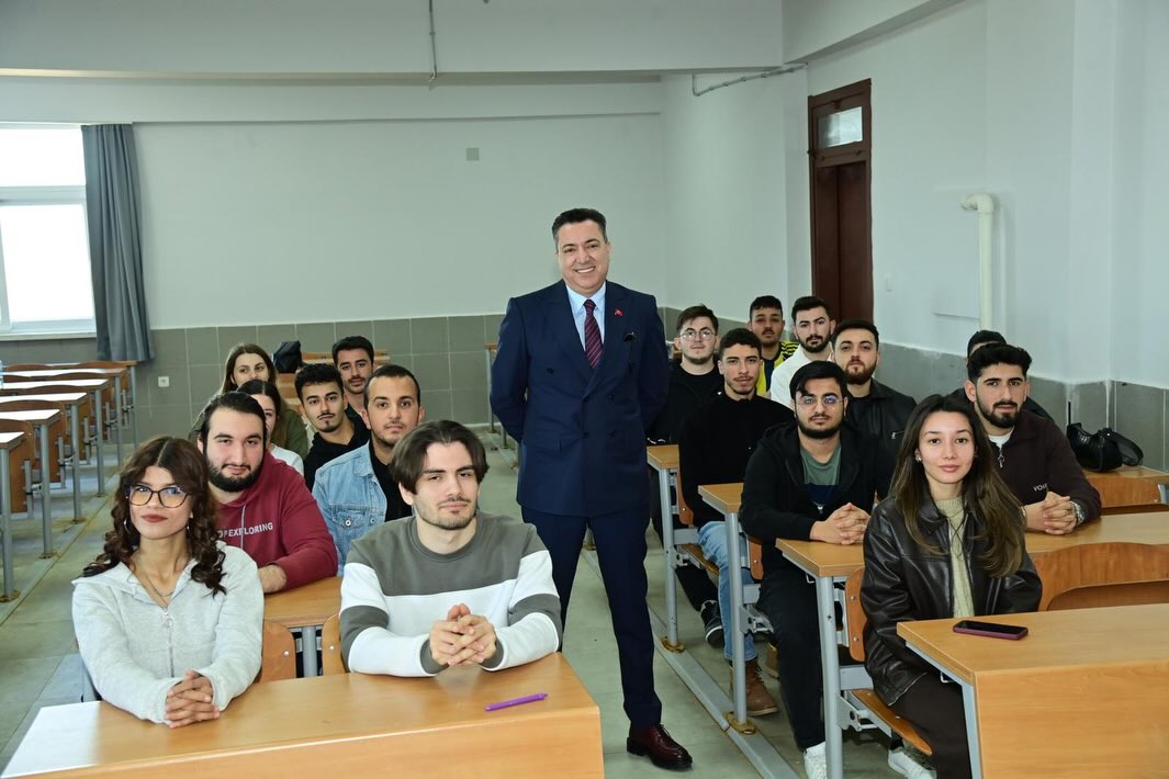 Okü Kadirli Fakültesinde Dekanlık Devir Teslimi (5)