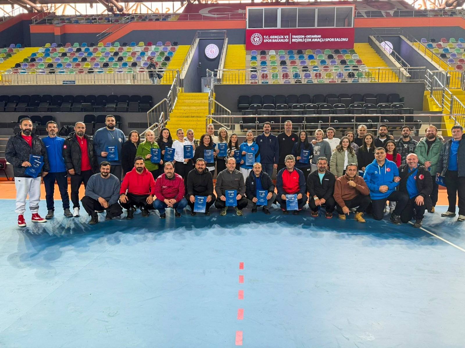 Osmaniyeli Hentbol Antrenörleri Trabzon’da Sertifika Aldı2