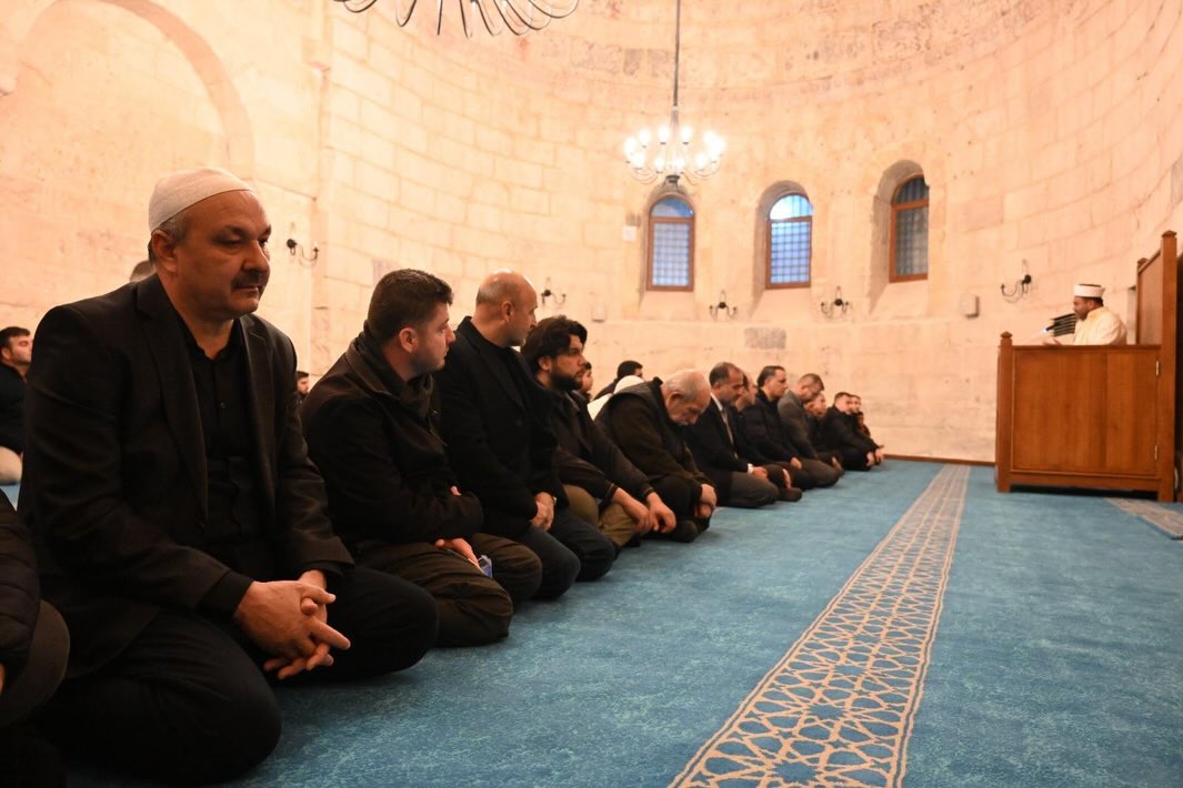 Restorasyon Tamamlanan Ala Camii Kadirli’de Yeniden İbadete Açıldı (10)
