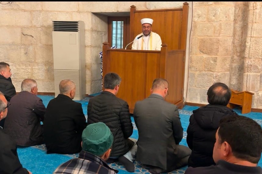 Restorasyon Tamamlanan Ala Camii Kadirli’de Yeniden İbadete Açıldı (9)