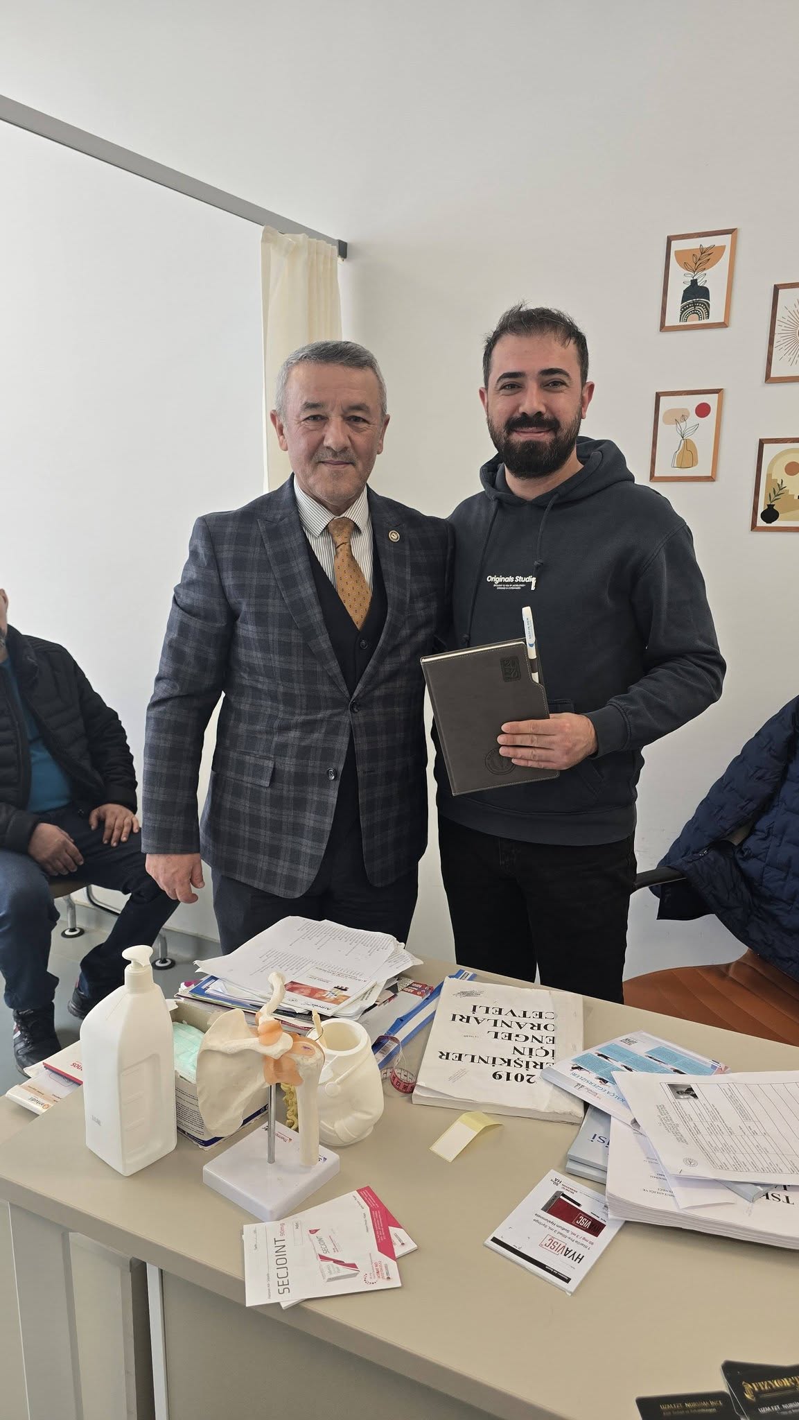 Sağlık Sen Osmaniye Hastanesinde Çalışanları Ziyaret Etti5