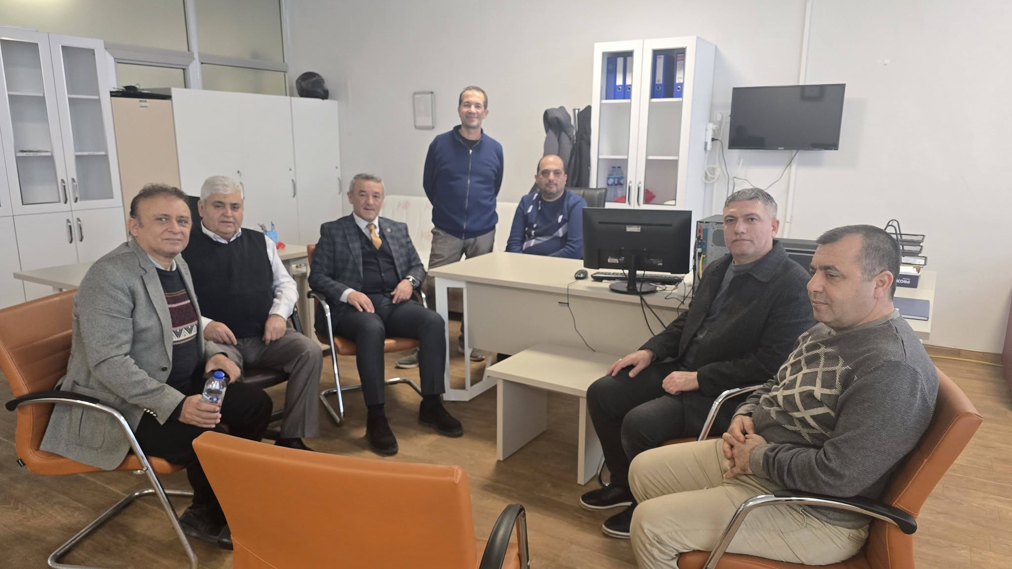 Sağlık Sen Osmaniye Hastanesinde Çalışanları Ziyaret Etti9-1