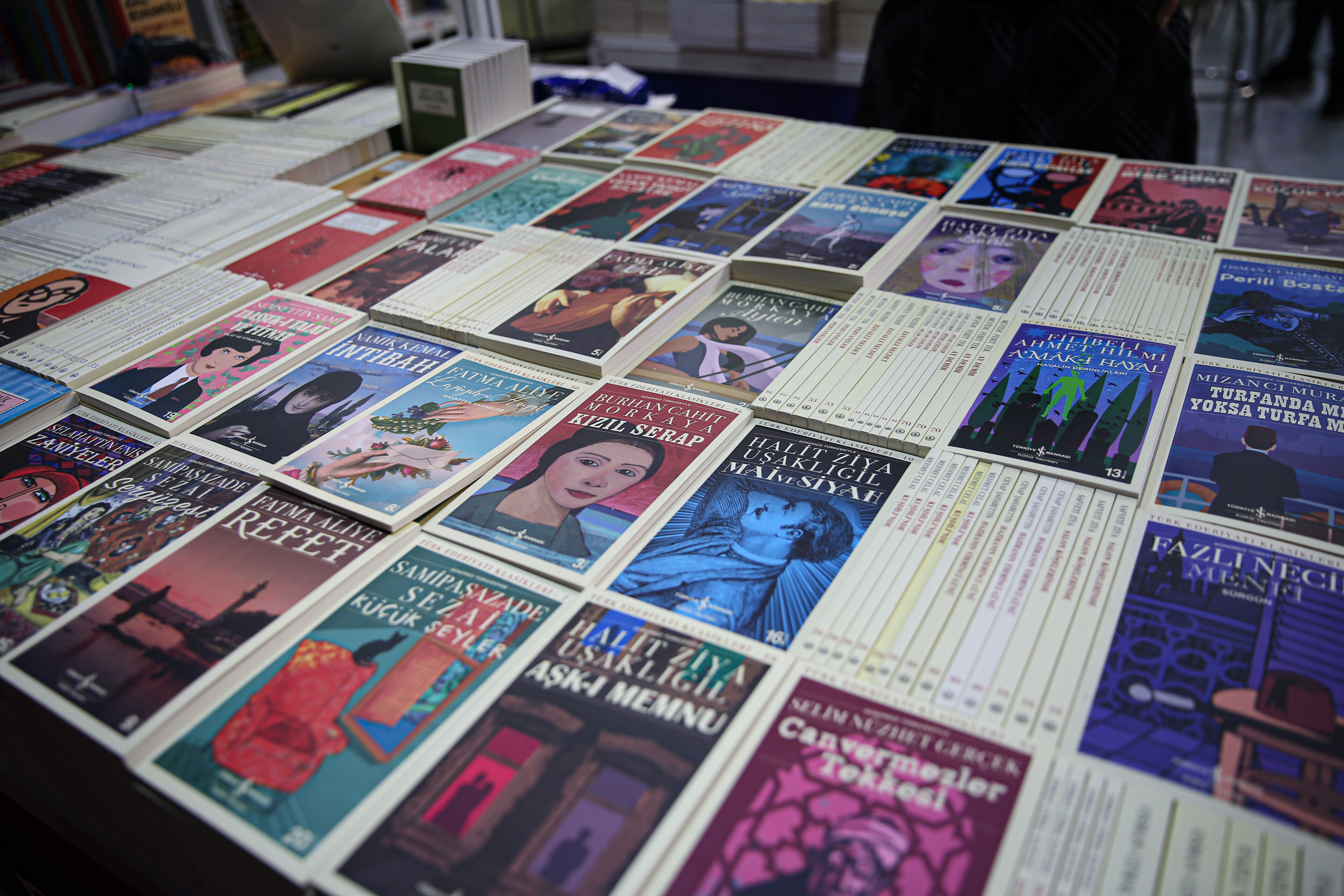 Türkiye'de 2025'Te 407 Milyon 777 Bin 284 Kitap Üretildi