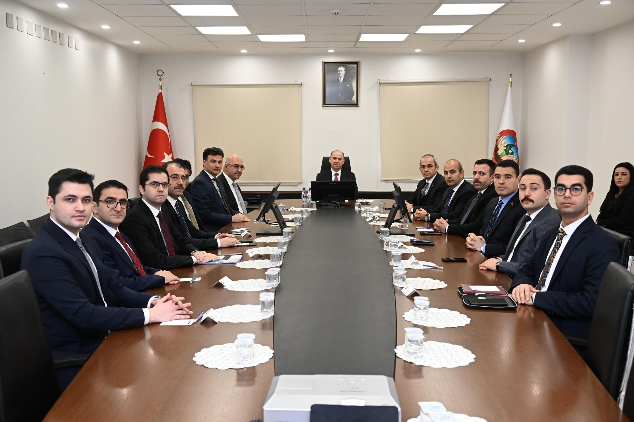 Vali Serdengeçti’den İlk Toplantı “İstişareyle Güçlenen Bir Yönetim Anlayışı” (2)