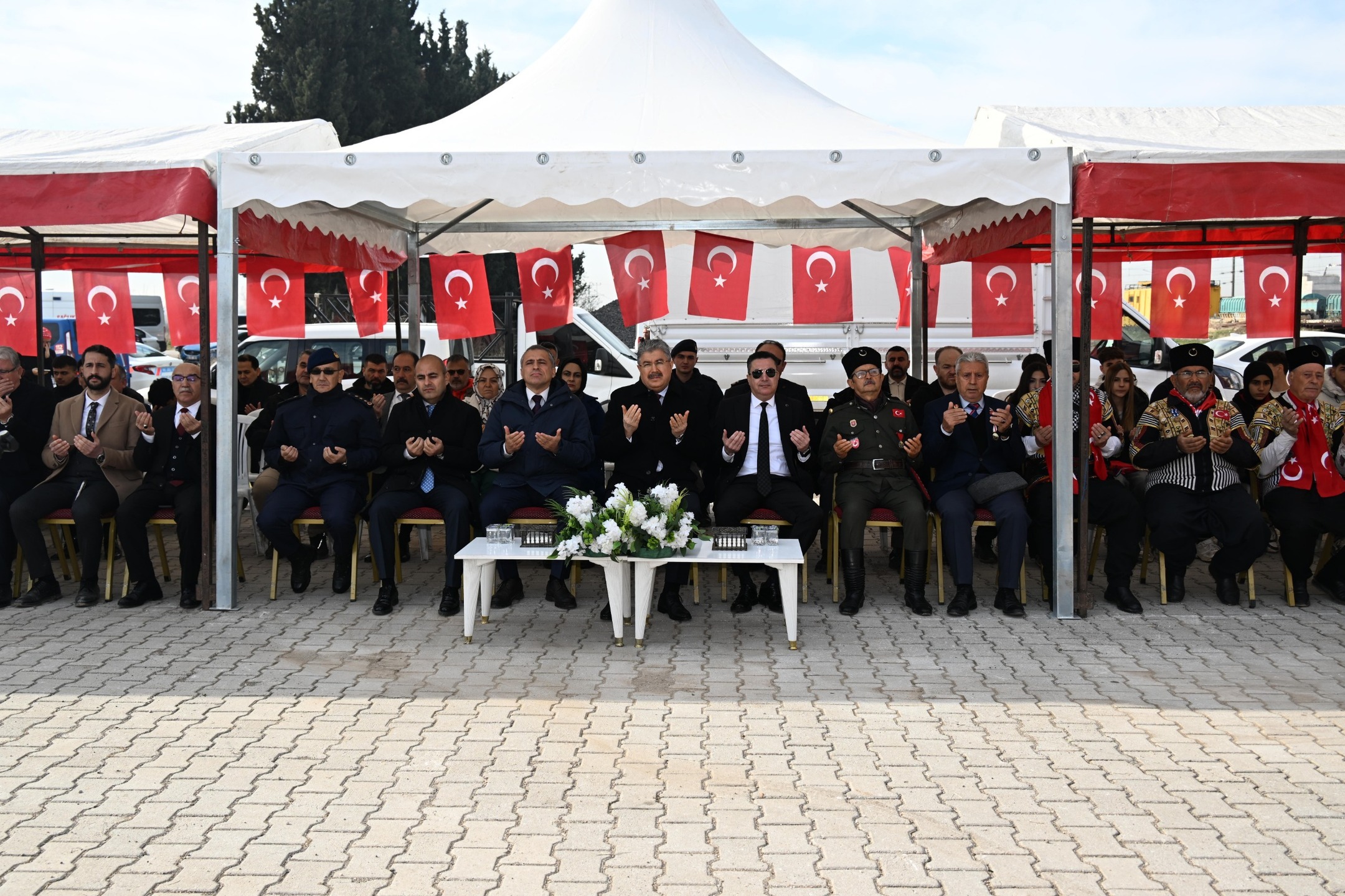 Vali Yılmaz Şehit Kaymakam Saim Bey’i Dualarla Andı4