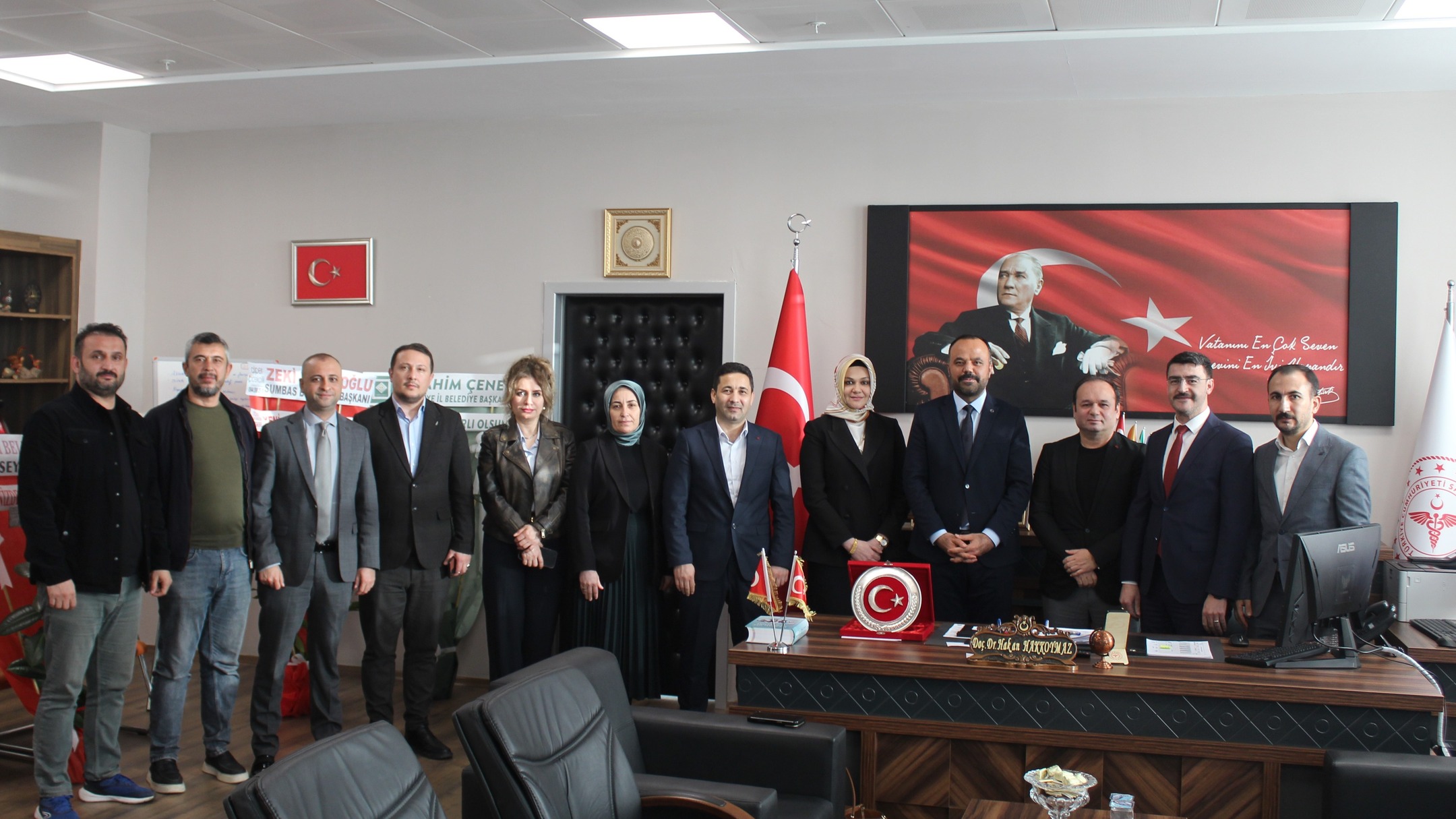 630132783 17956808526080265 9098670807666322566 N