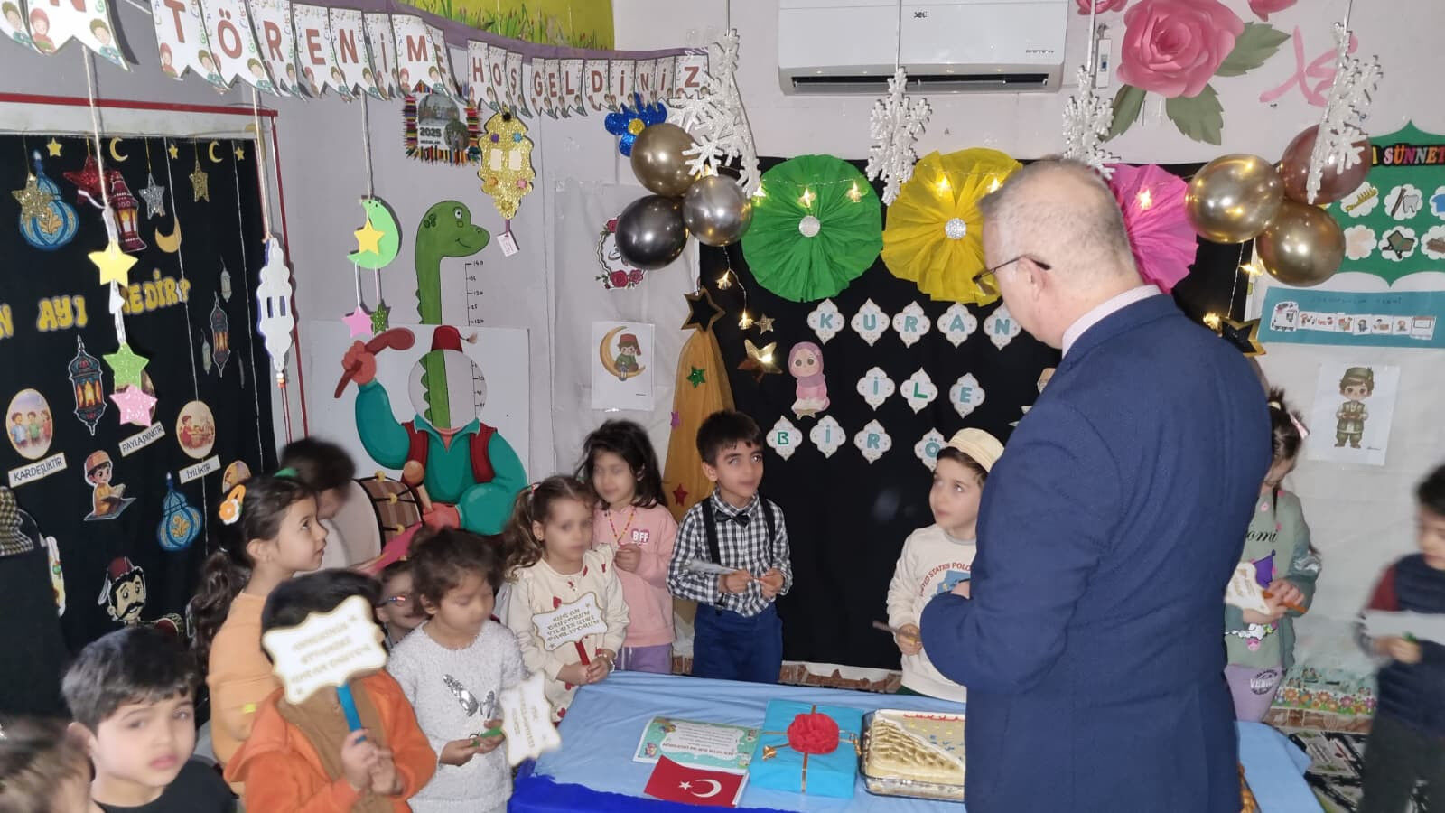 641597983 1331311125687957 8095035550442596000 N