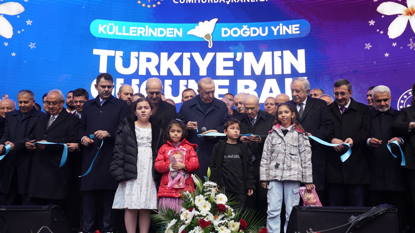 Bakan Kurum “Deprem Şehitlerimizi Özlemle Andık” (3)