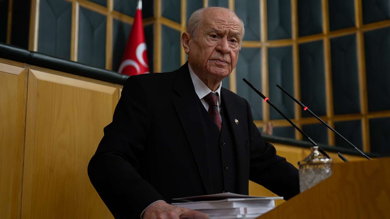 Devlet Bahçeli-3