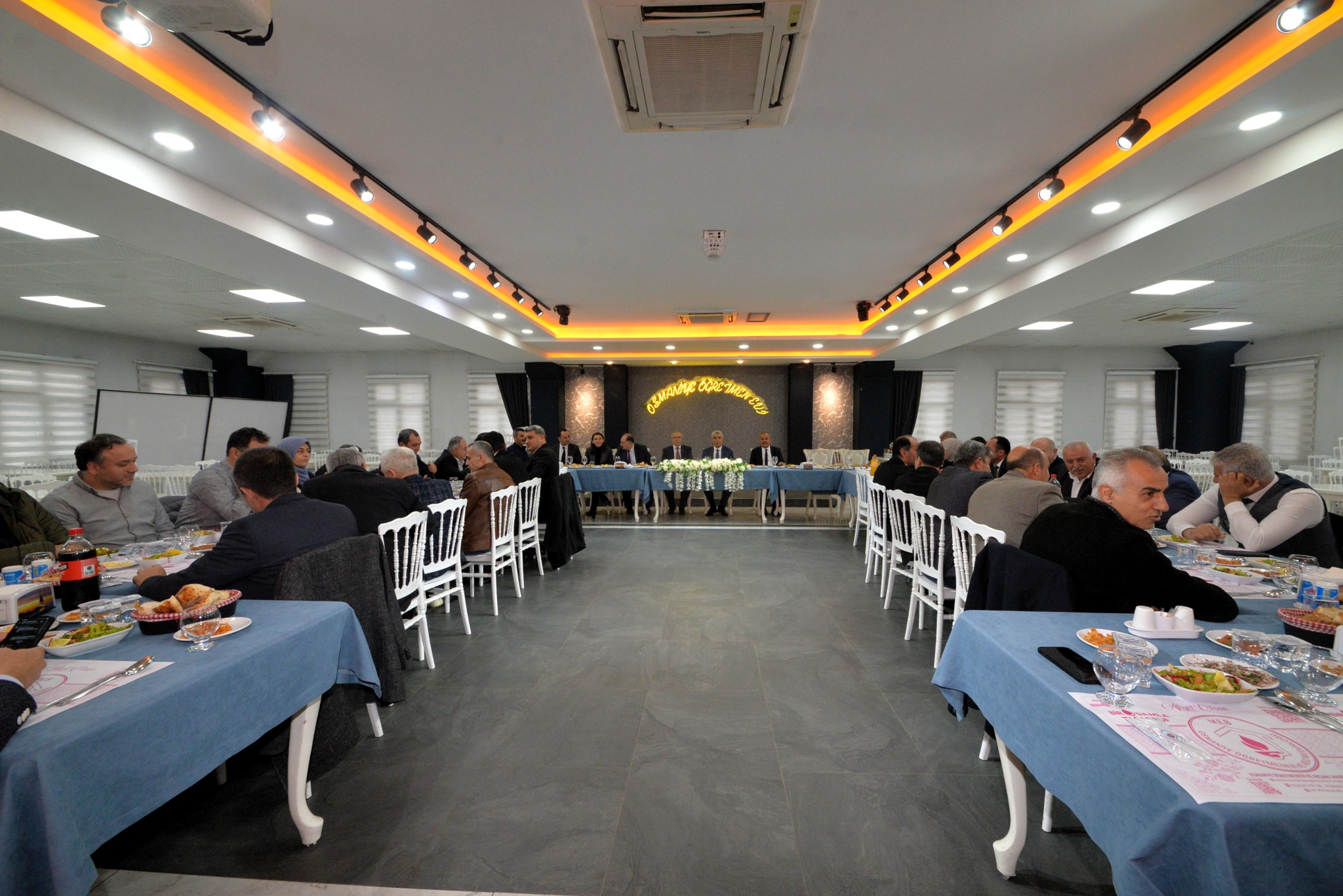 Eğitime Emek Veren İsim Suat Özat’a Anlamlı Veda (5)