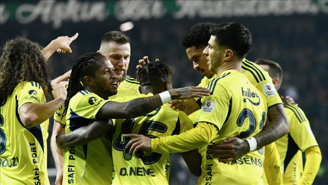 Fenerbahçe Erzurumspor Maçı Kadıköy’de Oynanacak1