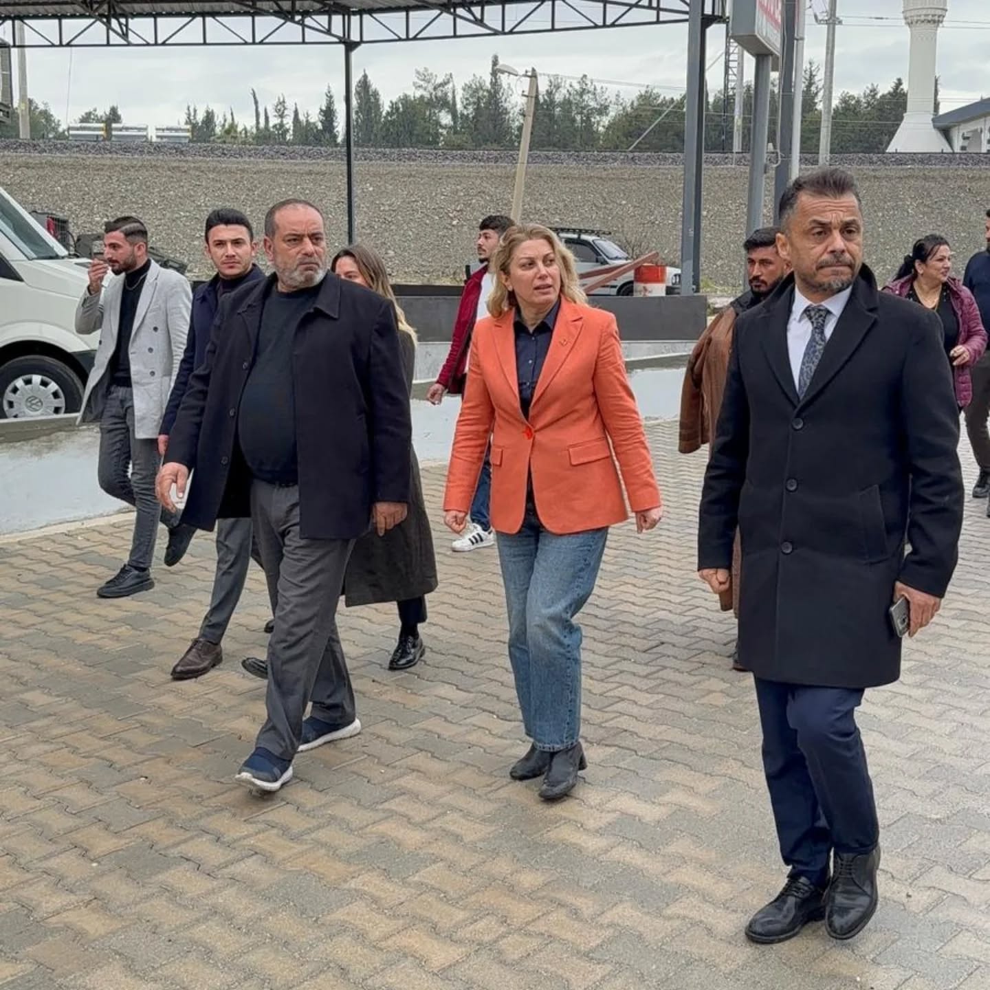 Galericiler Sitesi Esnafı Altyapı Sorununu Milletvekiline Taşıdı (2)