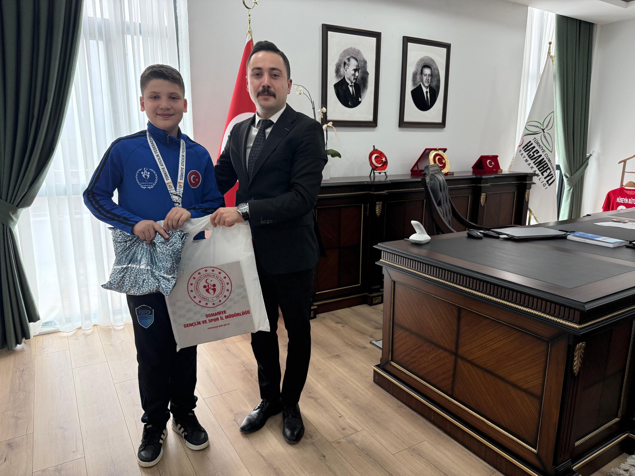 Hüseyin Bütüner Yusuf Özay’ı Makamında Ağırladı3