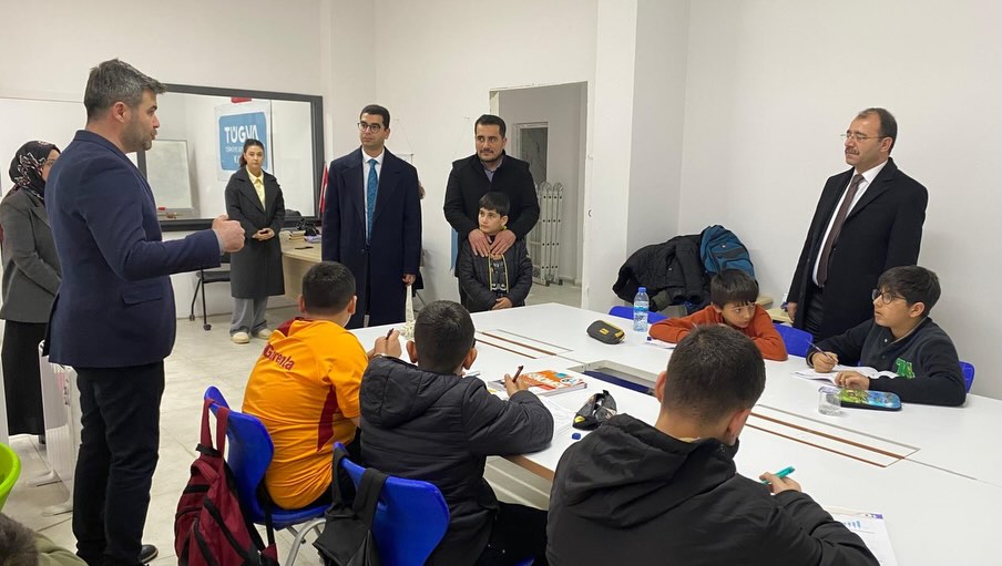 Kadirli Kaymakamı Erdinç Dolu Tügva’yı Ziyaret Etti2